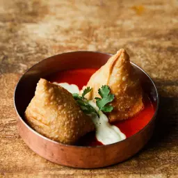 Butter Chicken Samosa